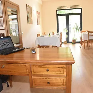 La Rosetta 2*, Chiusi Italy